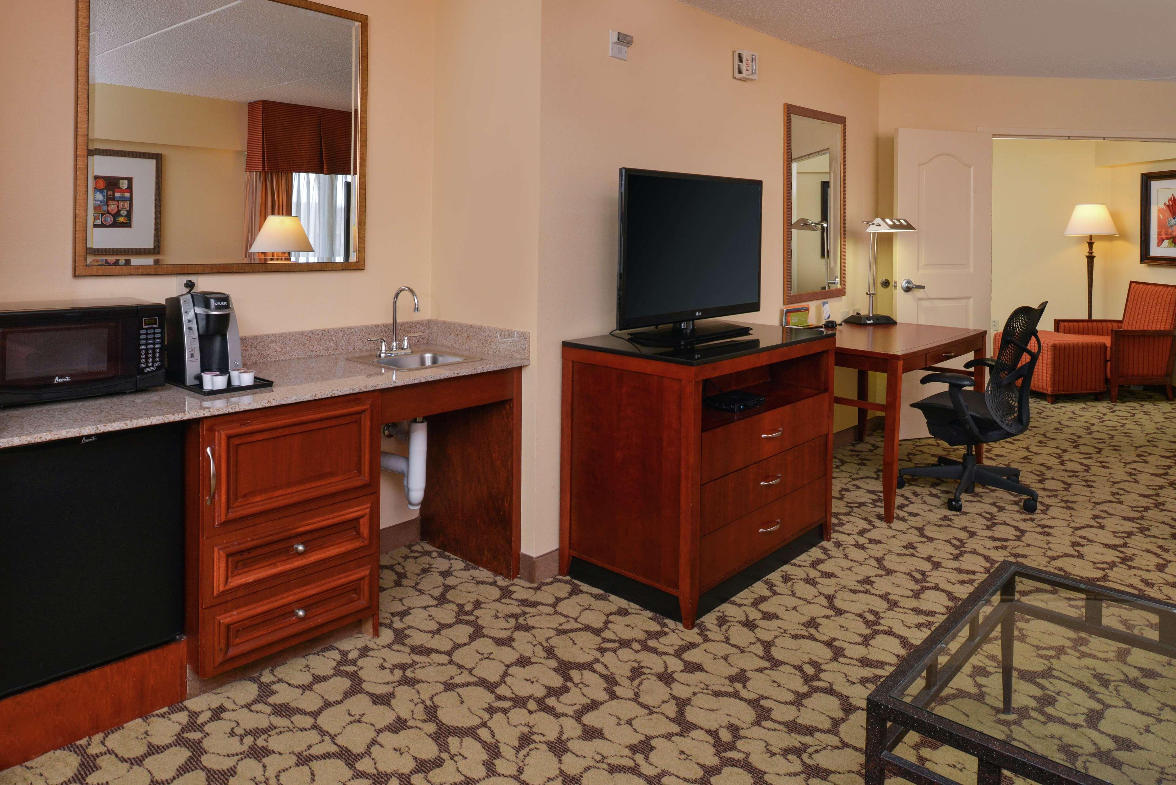 Hilton Garden Inn Терре-Хот Экстерьер фото
