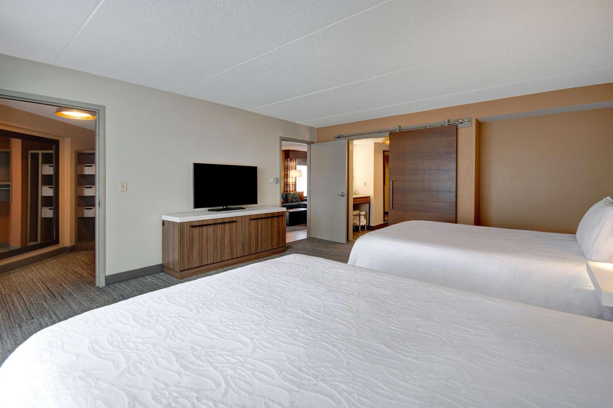 Hilton Garden Inn Терре-Хот Экстерьер фото