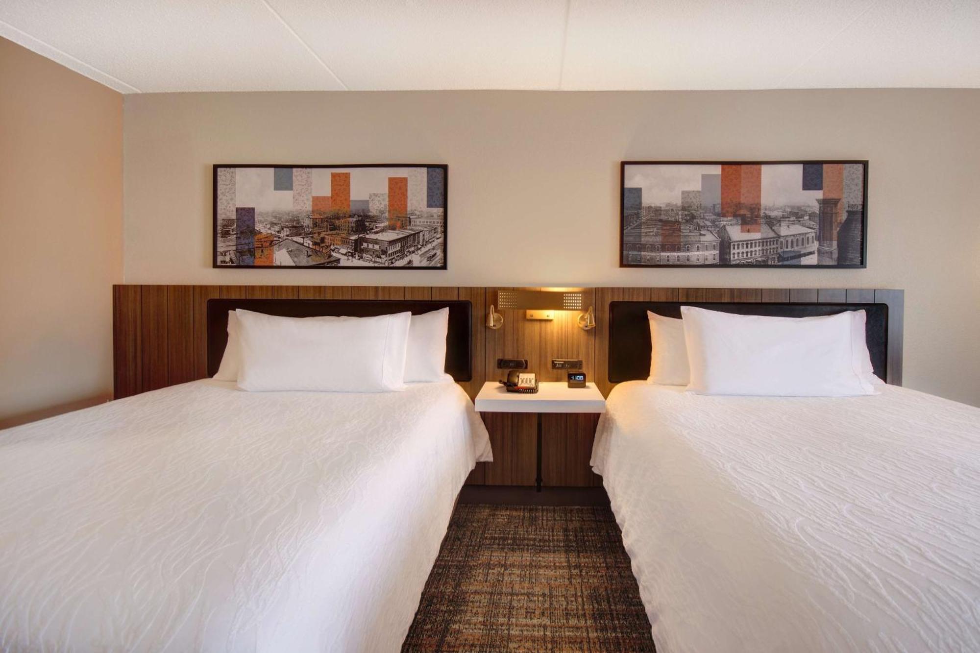 Hilton Garden Inn Терре-Хот Экстерьер фото