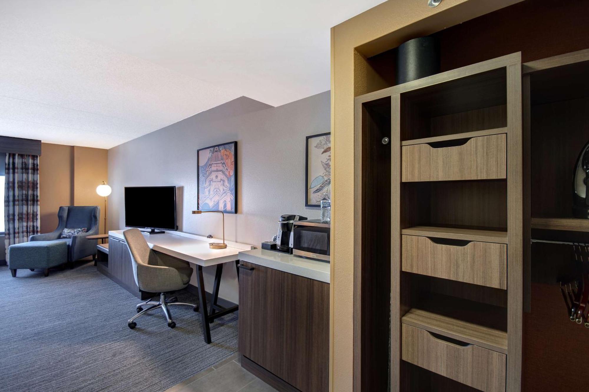 Hilton Garden Inn Терре-Хот Экстерьер фото